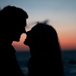 10 objawów jakie może wywołać zwykły pocałunek