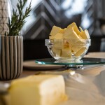 Co zdrowsze – margaryna czy masło?